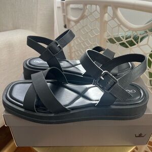 Crown Vintage, Black, Cleona Sandal, Size 10